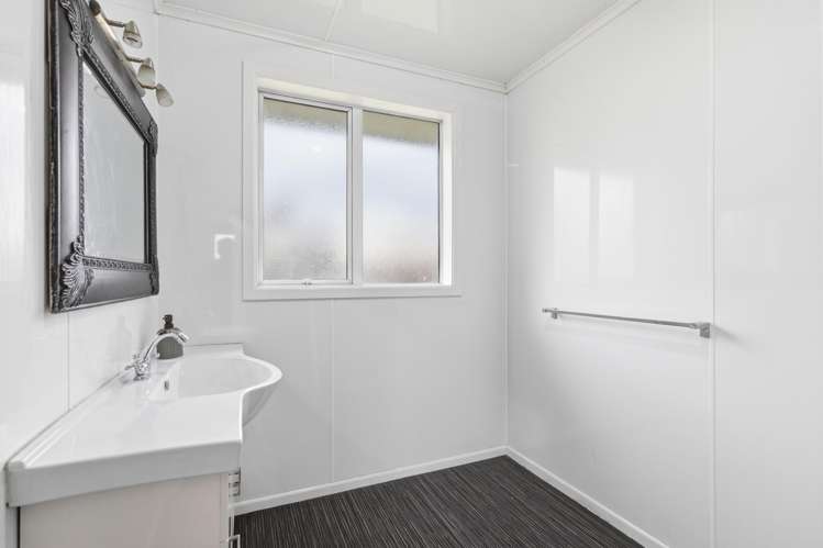 12 Ingram Place Mataura_11