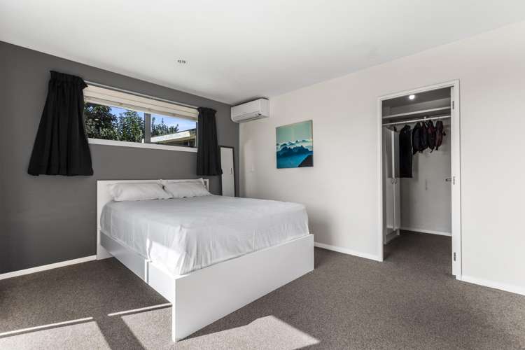 42 Fairfax Crescent Pyes Pa_4