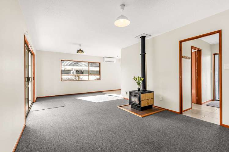 2/12 Arapiki Road Stoke_5