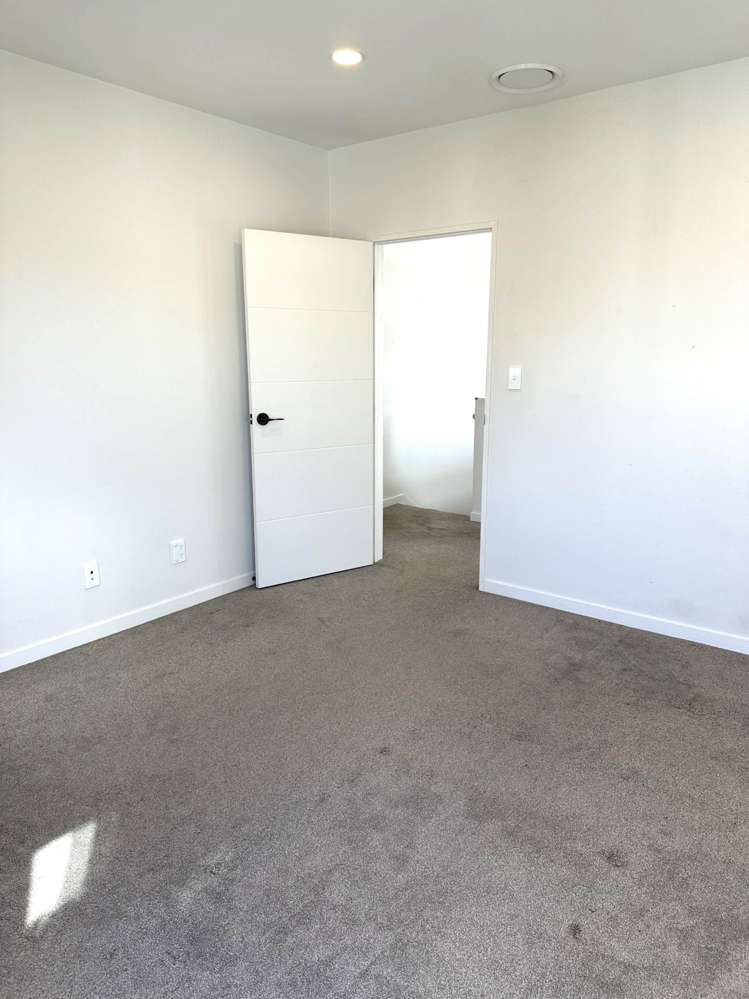 41 Toanui Road Hobsonville_11