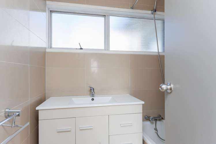 115 Queenstown Road Onehunga_14