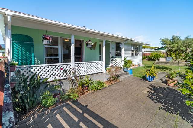 11 Dakota Grove Totara Park_1