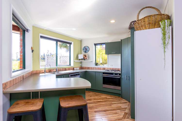 24 High Street Geraldine_12