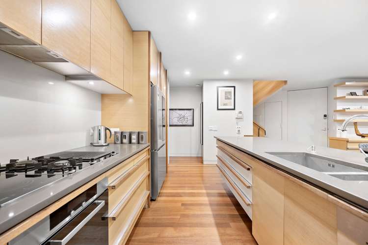 6a Francis Bell Grove Lowry Bay_8