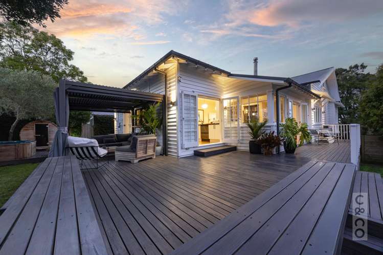 56 Queen Street Riverhead_48