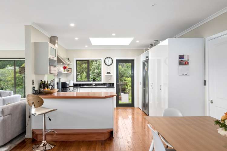 29 Thornicroft Road Waitati_9