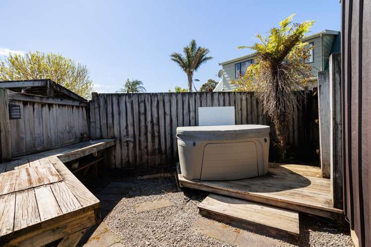 1 Poplar Street Whitianga_34