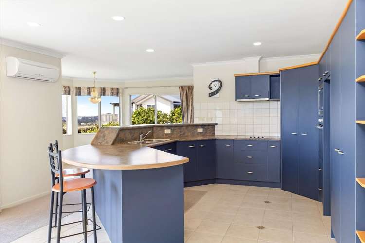 6 The Ritz Orewa_8