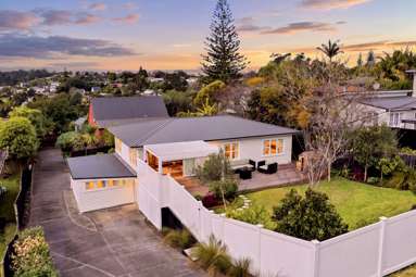 1/77 Birkdale Road_2