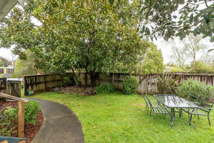 52b Pelorus Street Glenview_15