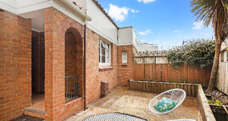 2/281 Mount Eden Road_0