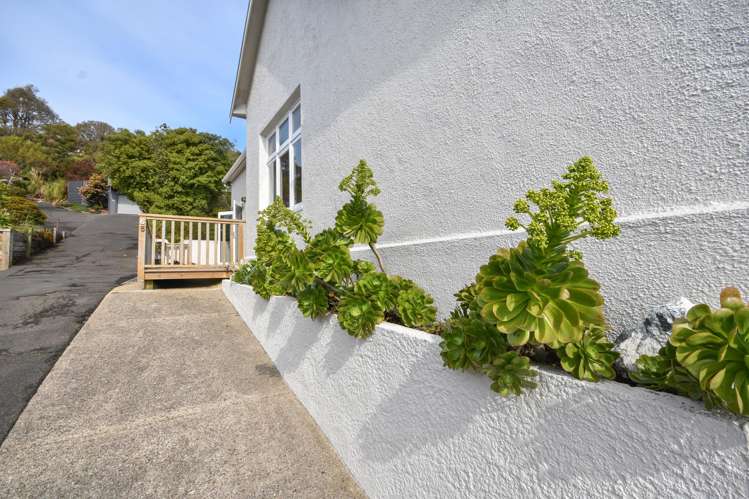 2 Mission Hills Drive Poraiti_4