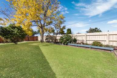 1/50 Kenderdine Road_4
