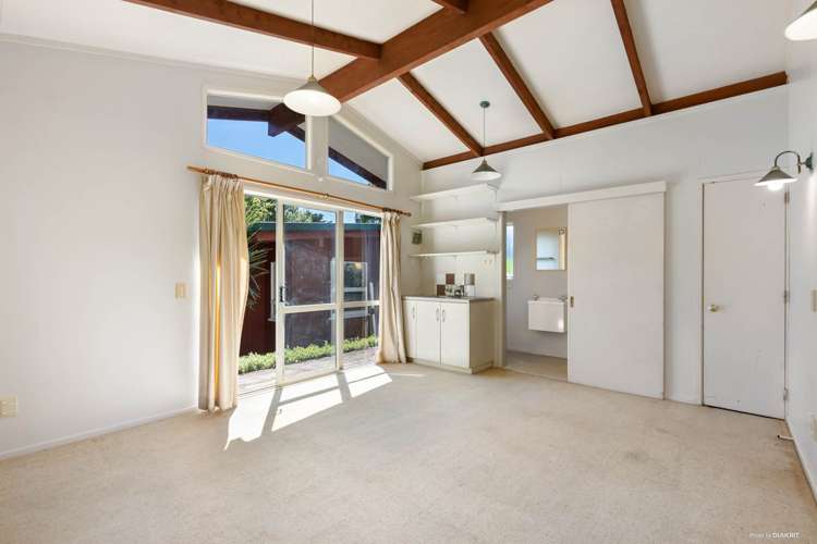 31 Cron Avenue Te Atatu South_10