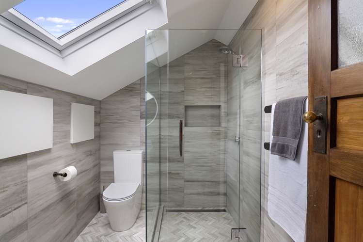 86 Saint Martins Road Saint Martins_20