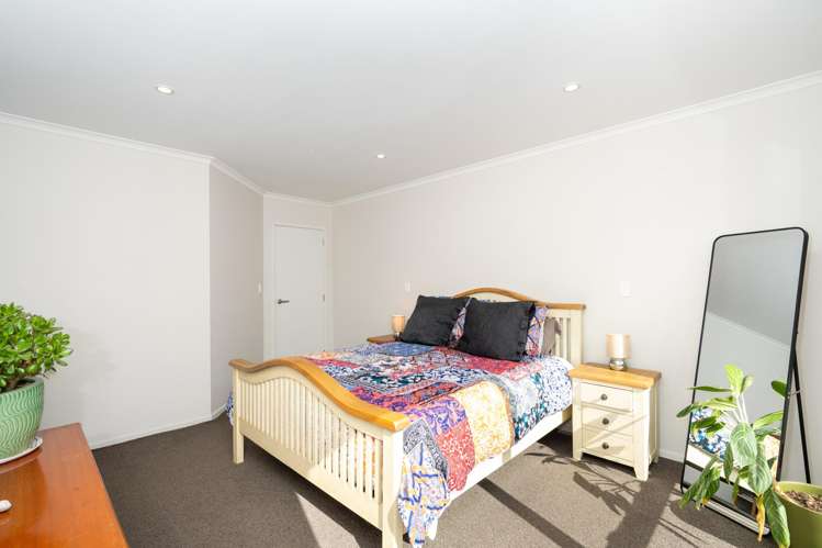 25 Aparima Place Awatoto_7