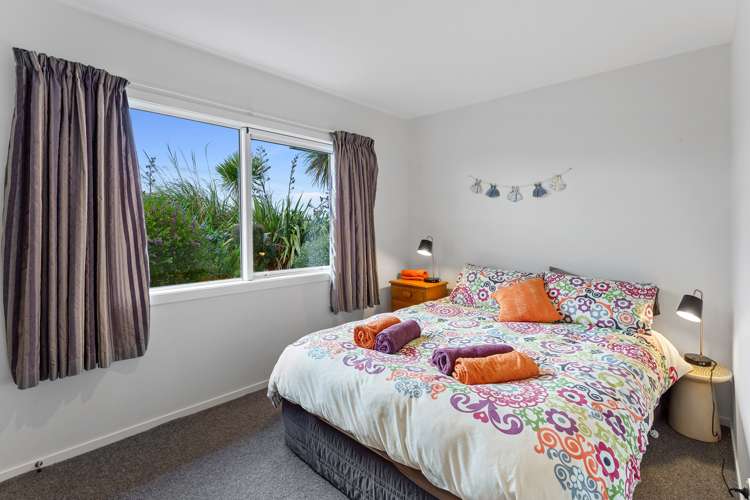 24 Strathnaver Glen Waikawa Beach_9