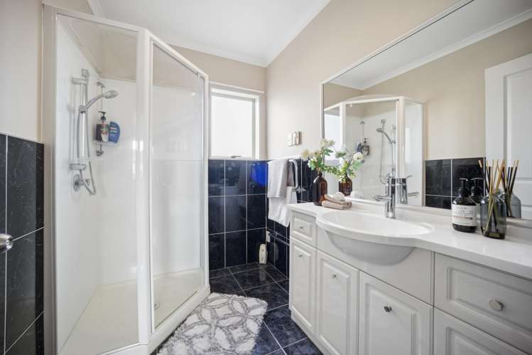 377 Richardson Road Mount Roskill_18