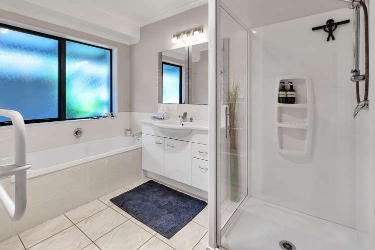 55 Pyle Road West One Tree Point_16