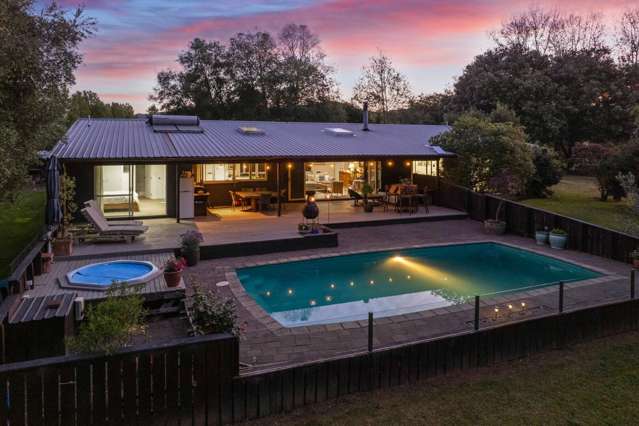 Riverside Lifestyle Retreat