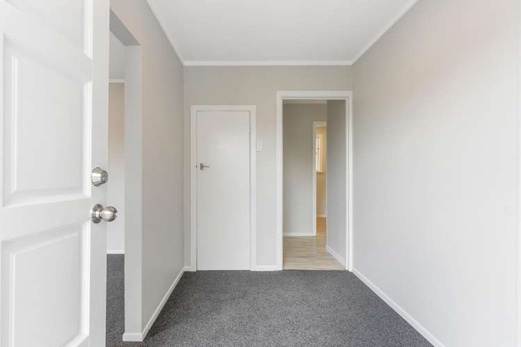 61 Gloria Avenue Te Atatu Peninsula_56