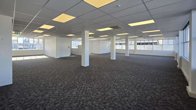 22 Te Heuheu Street Taupo_2