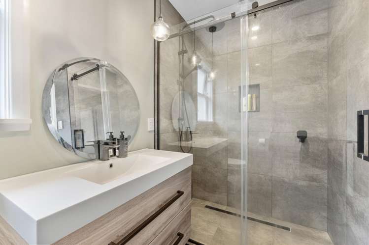 34 Saint Annes Street Levin_8