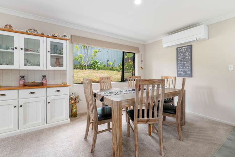 28 Tauranga Place Orewa_12