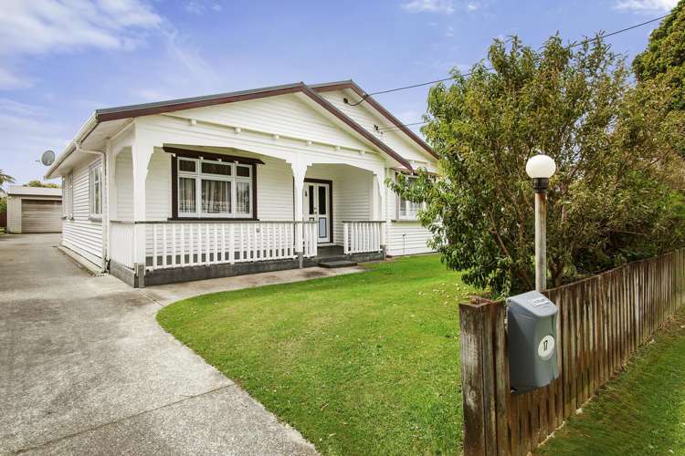 17 Graham Street Petone_15