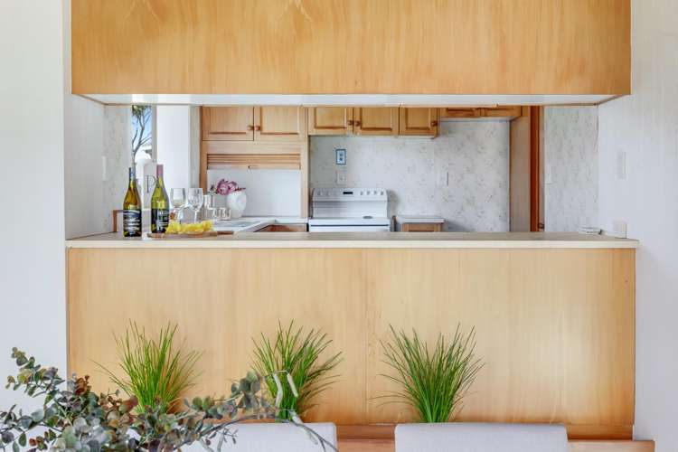 2/10 Dayspring Way Pakuranga_8