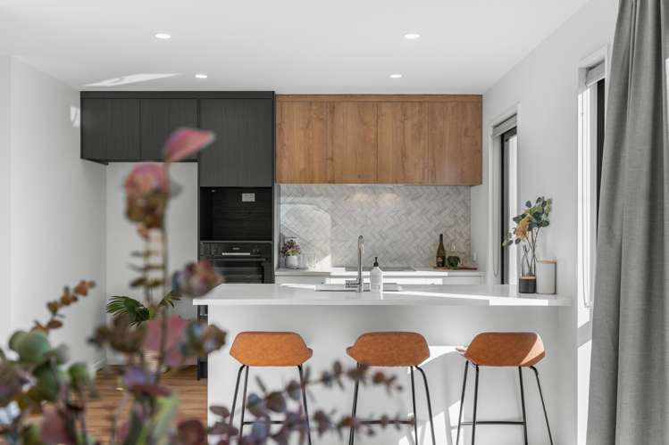 2/28 Deloraine Street_3