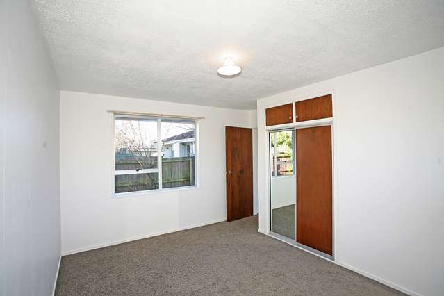 2/4 Glenys Place Broomfield_3