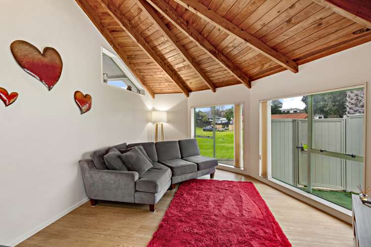 37 Riverside Drive Waiuku_9