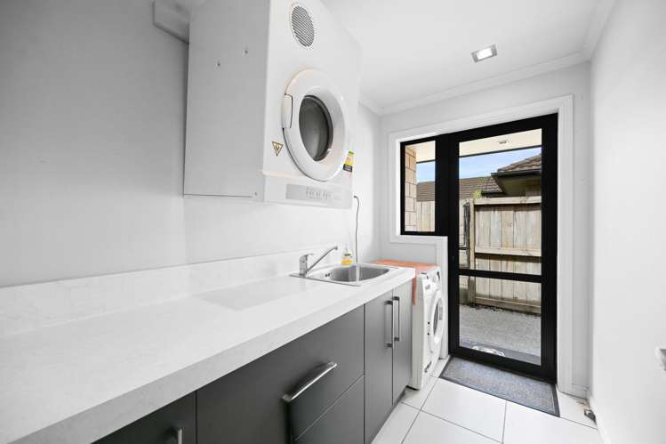 2 Ebony Court Rototuna North_25