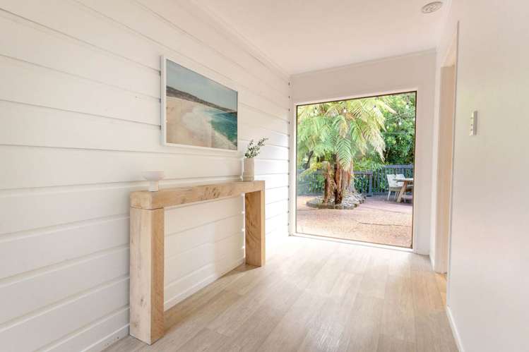 9 Awaruku Road Torbay_5