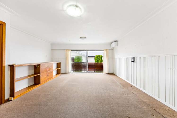 2/5 Braemar Road Castor Bay_3