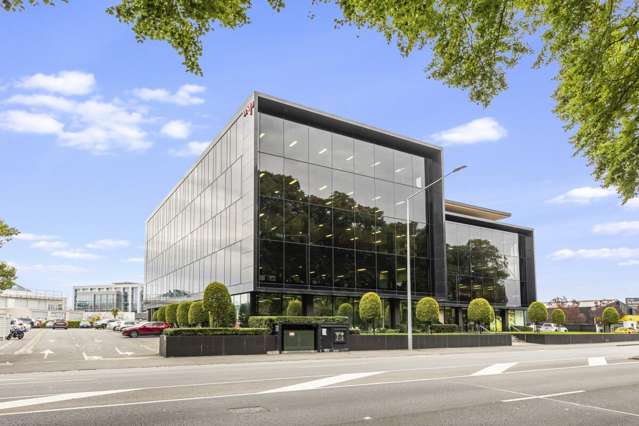 Stunning Turnkey A Grade Office Floor &ndash; Overlooking Hagley Park