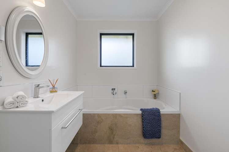 20 Gemini Place Kawaha Point_15