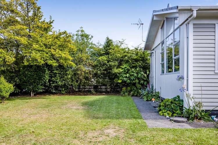 4 Karaka Street Inglewood_13