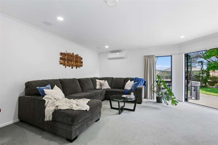 65 Basley Road Owhata_9