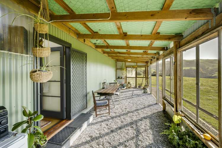 849 Seafield Road Puketapu_13