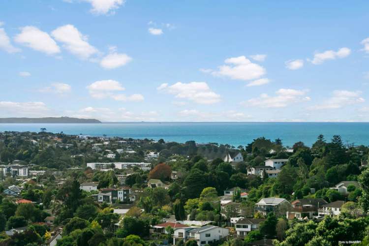 607 East Coast Road_0