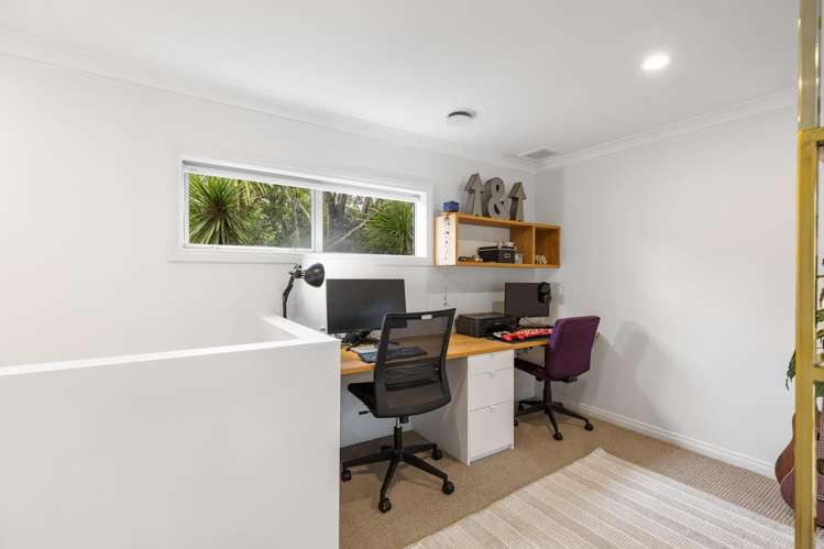 21 Churchouse Road Greenhithe_17