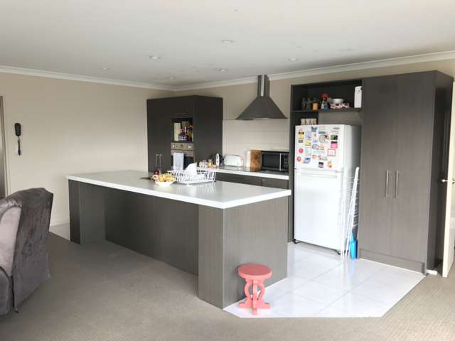 37 Constellation Avenue Beachlands_2