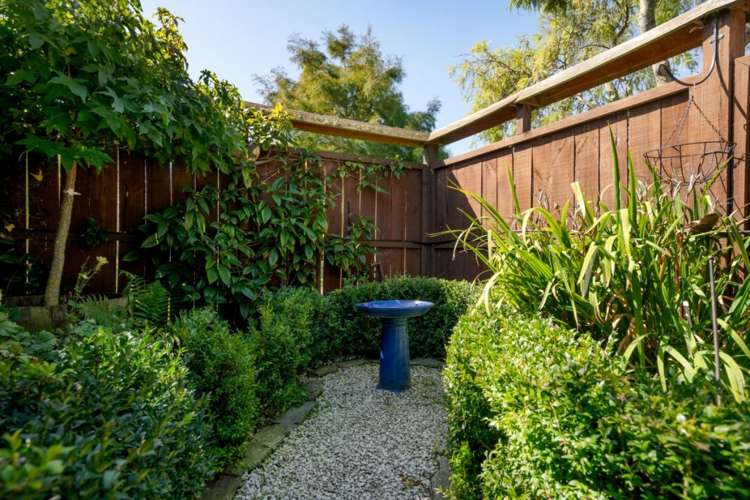 23 Famille Close Yaldhurst_14