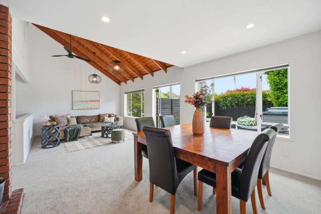 2/8 Rossmore Terrace Murrays Bay_4