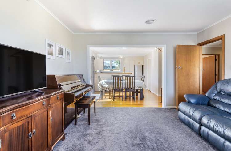 1/12 Laughton Street Taupo_4