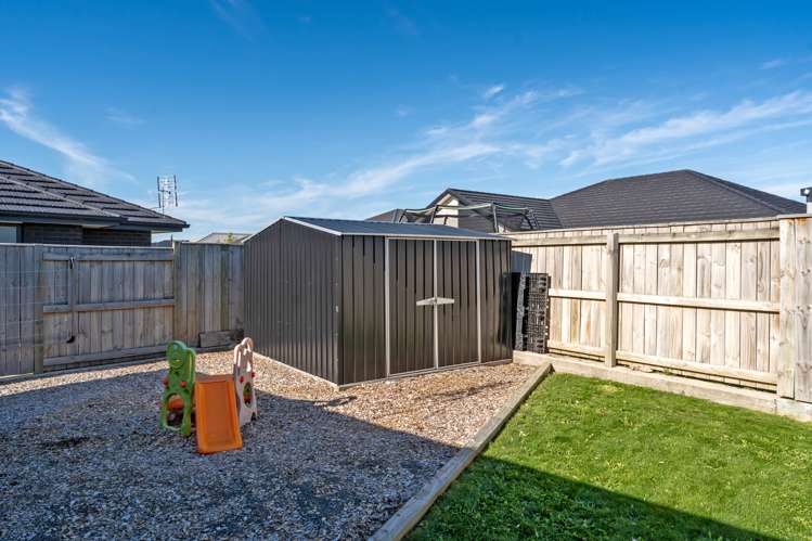 21 Maple Grove Solway_19