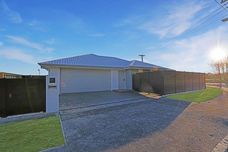 247 Racecourse Road Allenton_31