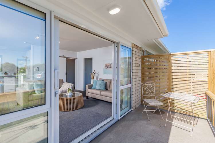 1/941 Whangaparaoa Road Manly_7